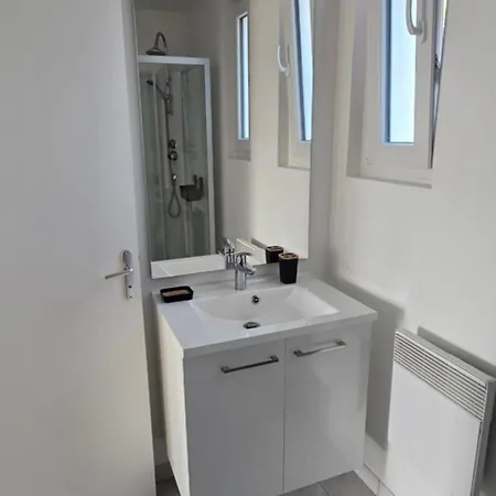 Tatil Evi Cozyhouse 2 Chambre, 6 Personnes Avec Jardin Esmery-Hallon